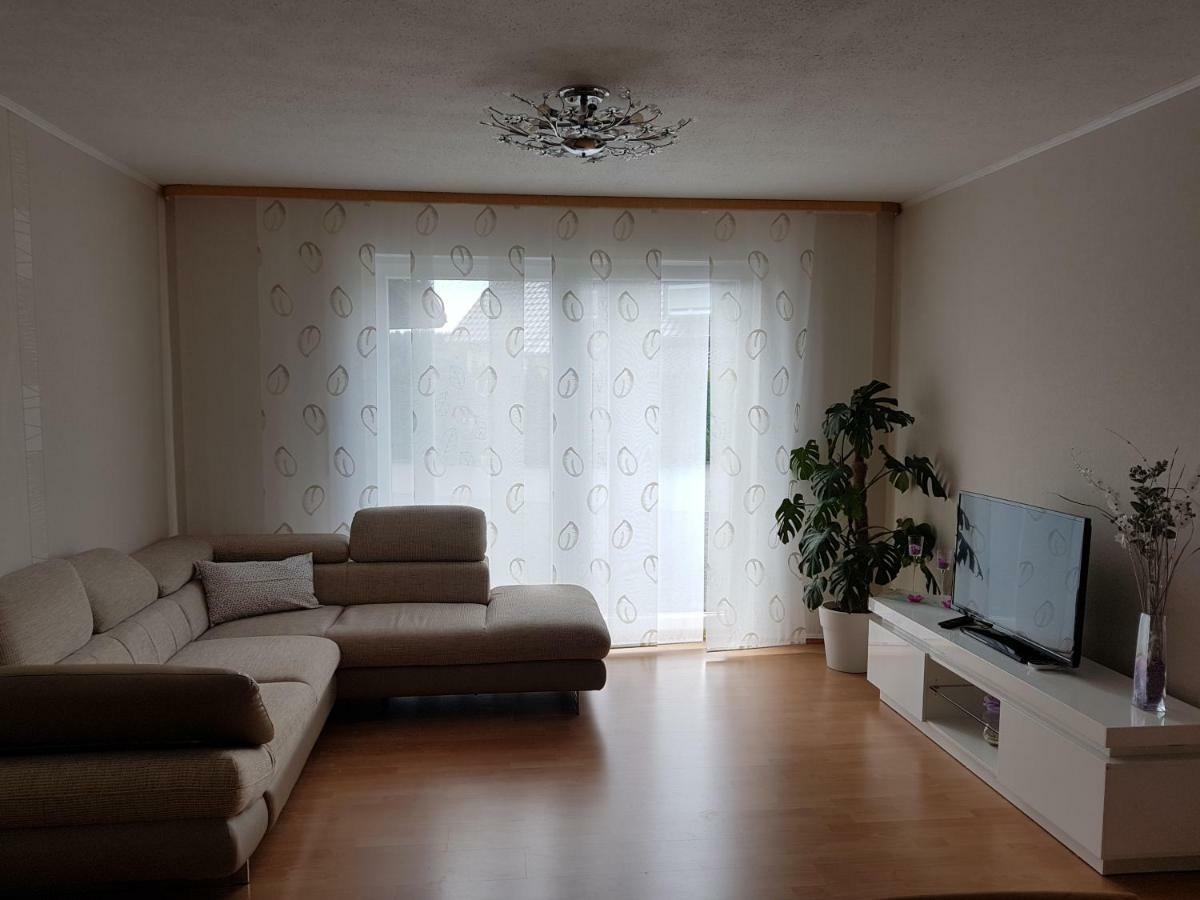 Luba Apartment ฮิลเลสไฮม์ ภายนอก รูปภาพ